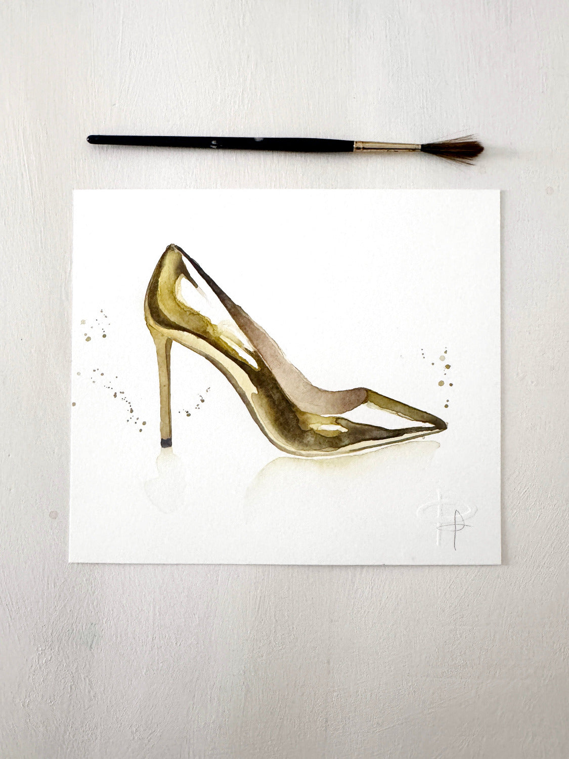 Romy the golden shoe